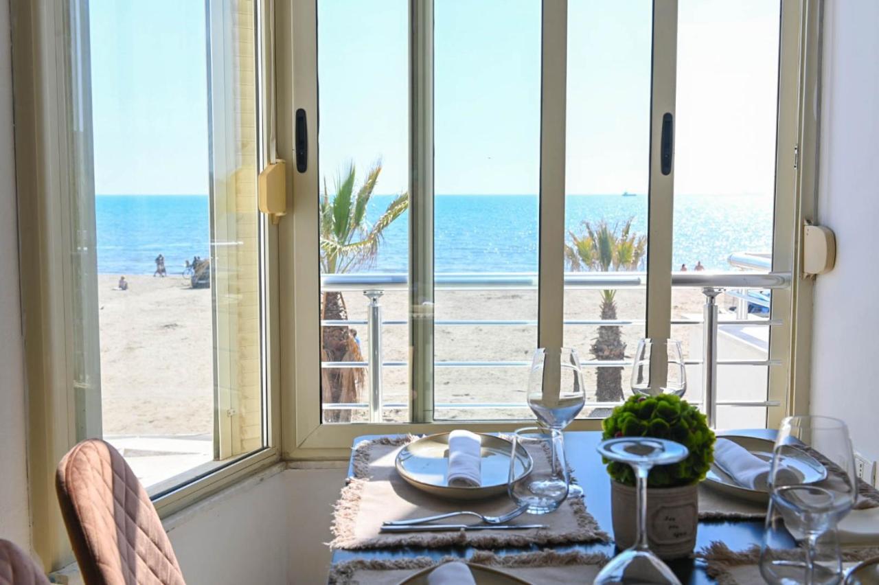 Wave Beachfront Apartments Durrës 外观 照片