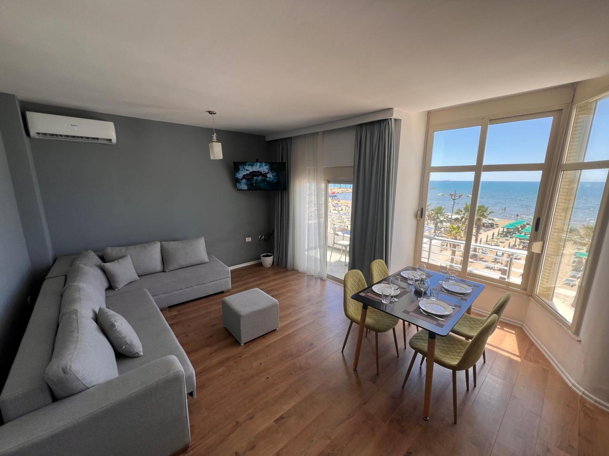 Wave Beachfront Apartments Durrës 外观 照片